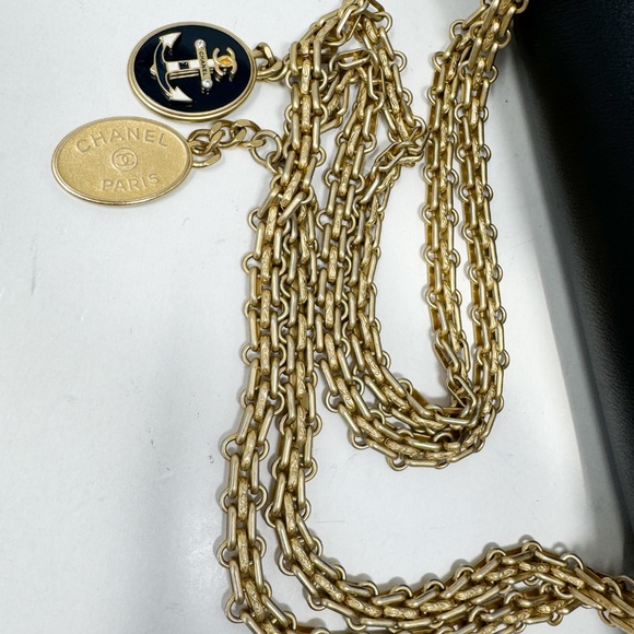 Chanel 2.55 Reissue Classic 225 Double Flap Bag - Picture 13 of 13